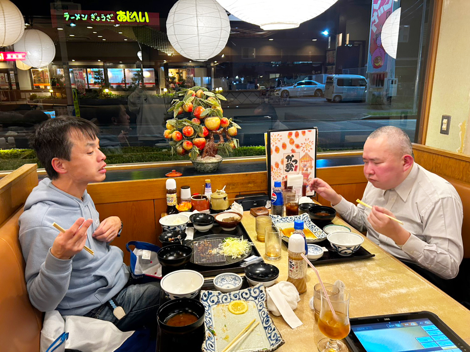 外食かつ勢